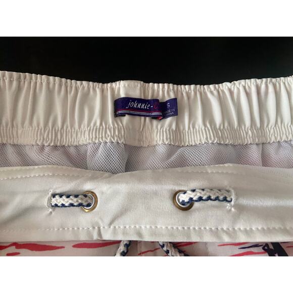 JOHNNIE-O White/Red Tropical Beach Theme Swim Shorts sz S - Picture 4 of 12